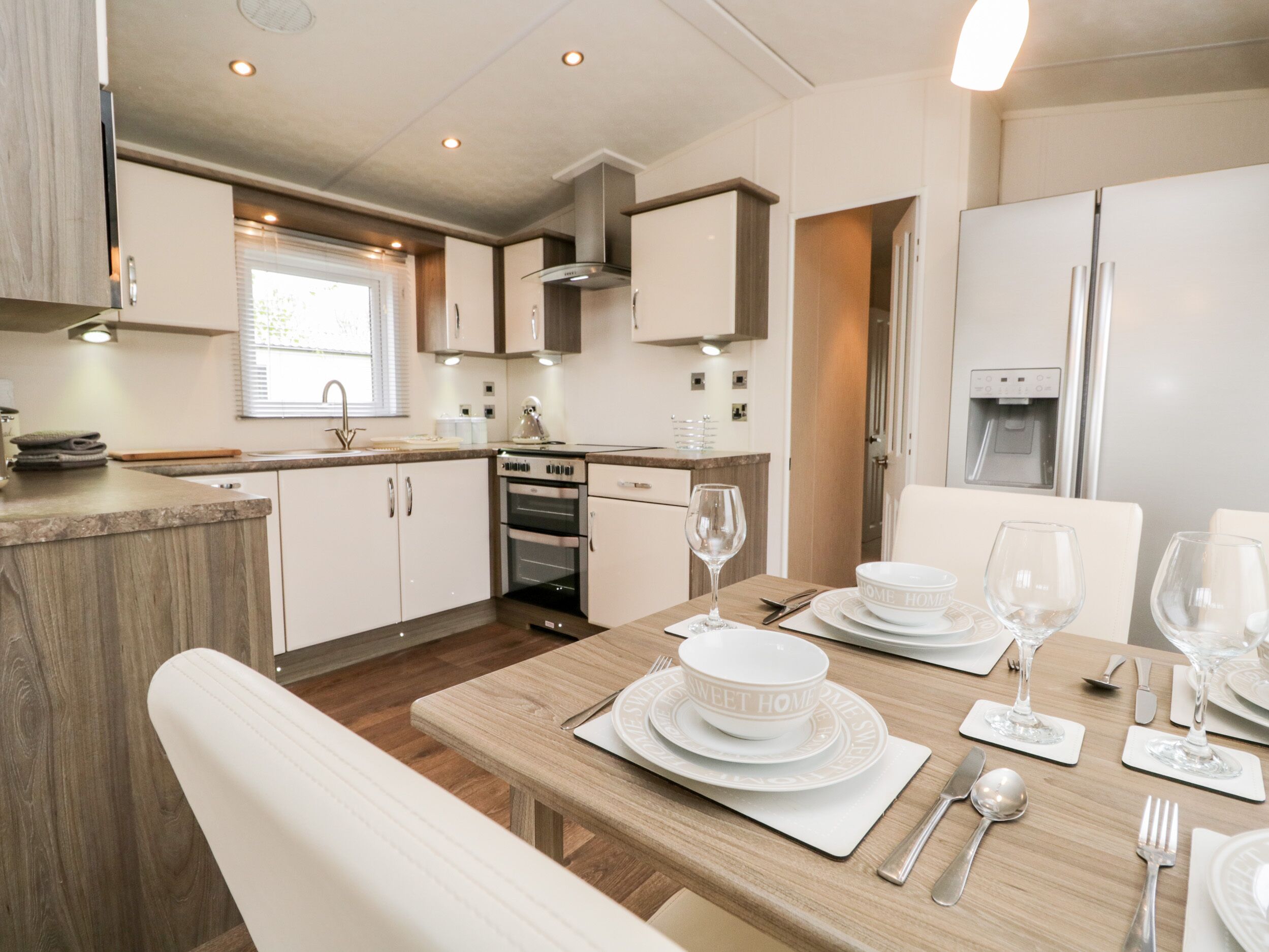 2 Br Cottage Vacation Rental In Carnforth, Cumbria & The Lake District