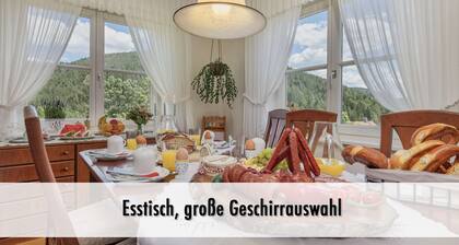 Schindelhäusle Schillerstraße mit großem Garten, Hunde, 3 Schlafzimmer, 7 Personen