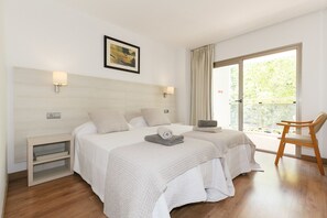 1 Schlafzimmer, Bügeleisen/Bügelbrett, Bettwäsche