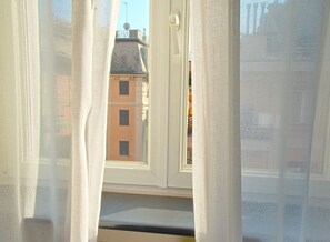 Interni