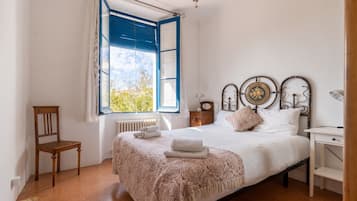 6 Schlafzimmer, Bügeleisen/Bügelbrett, kostenloses WLAN, Bettwäsche