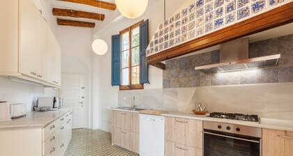 Holiday Home 'Masia Sant Miquel' with Private Pool, Private Terrace and Wi-Fi