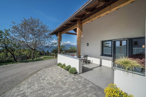 Ferienwohnung "Rotsteinhof Morgentau" mit Balkon & WLAN