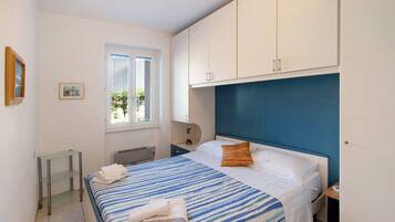 1 makuuhuone, ilmainen Wi-Fi, vuodevaatteet