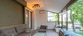 MODERN apartment near the airport