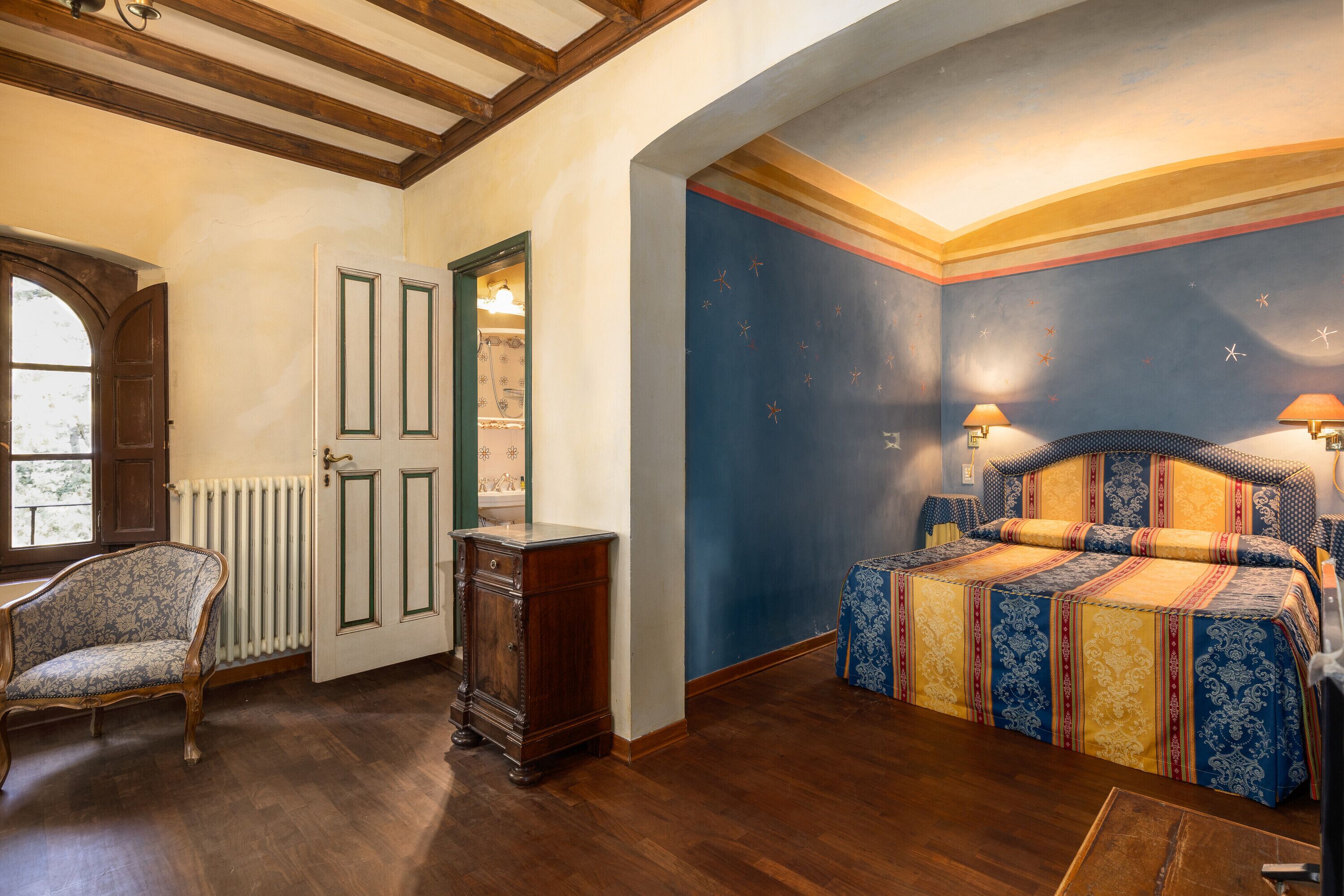 7 Schlafzimmer, Bügeleisen/Bügelbrett, kostenloses WLAN, Bettwäsche