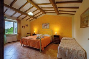 3 Schlafzimmer, Bügeleisen/Bügelbrett, kostenloses WLAN, Bettwäsche