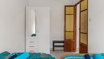 3 bedrooms, free WiFi, bed sheets