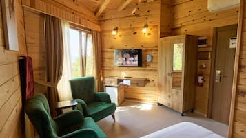 Standard Room - Sea & Mountain View | Premium bedding, minibar, soundproofing, free WiFi