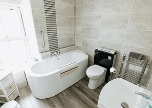 Bathtub, hair dryer