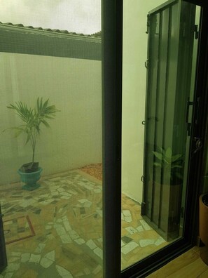 Interior - Superb villa in a quiet, secure area (Ekpé)