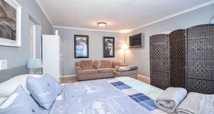Derek's Place