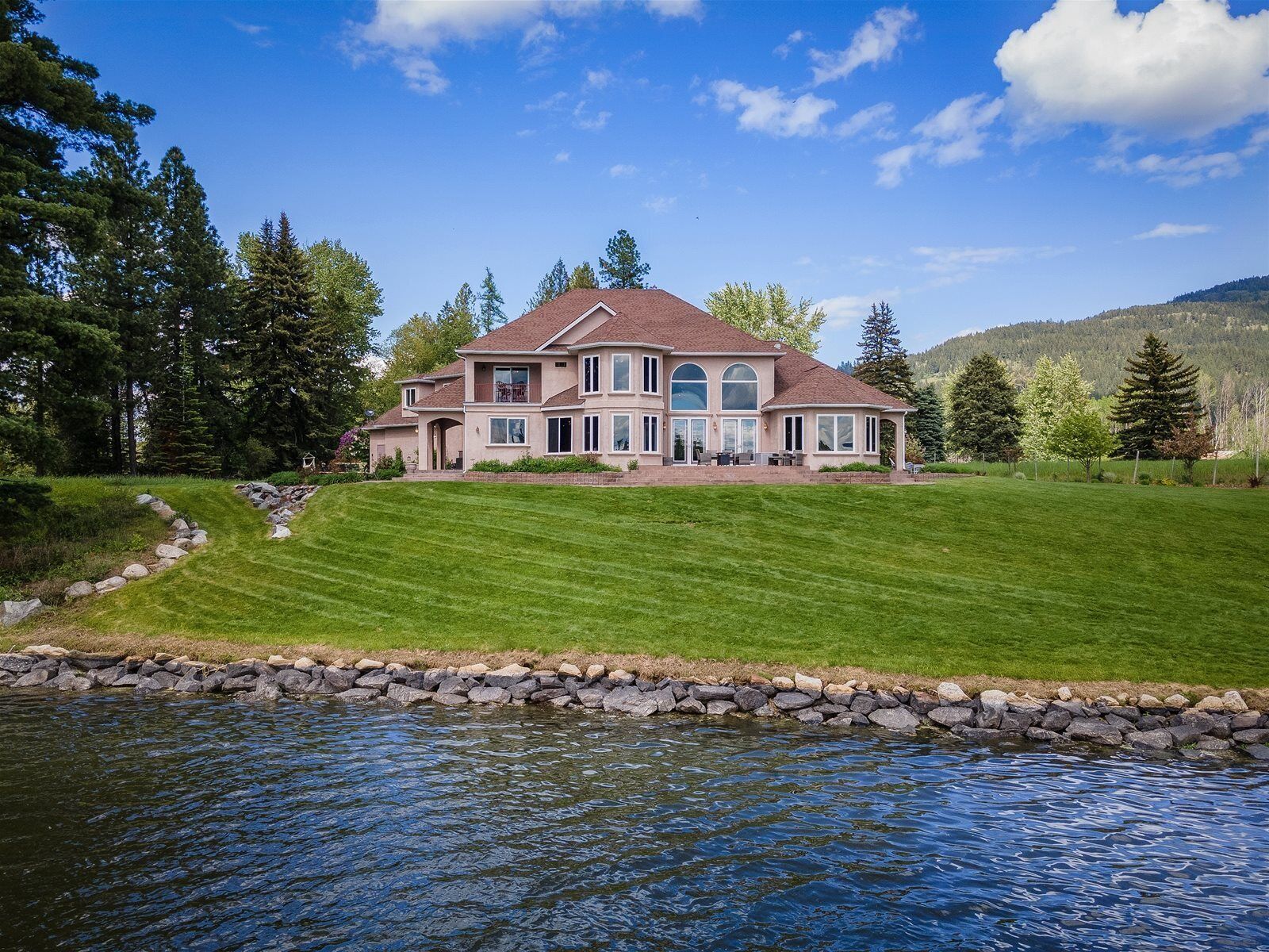 Waterfront Home on Comeback Bay | Ideal for Family Reunions
