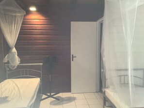 4 soverom, strykejern/-brett, reiseseng for barn og wi-fi