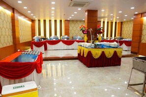 Dining room - The Panash Hotel & Banquets (Kolkata)