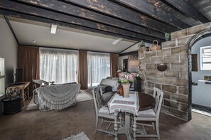 Living area - The Happy Cactus (Yzerfontein)