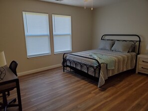 2 bedrooms, desk, iron/ironing board, travel crib