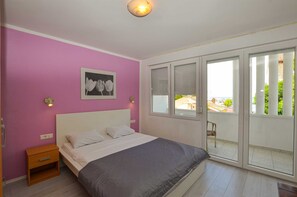 2 habitaciones, wifi gratis y ropa de cama 