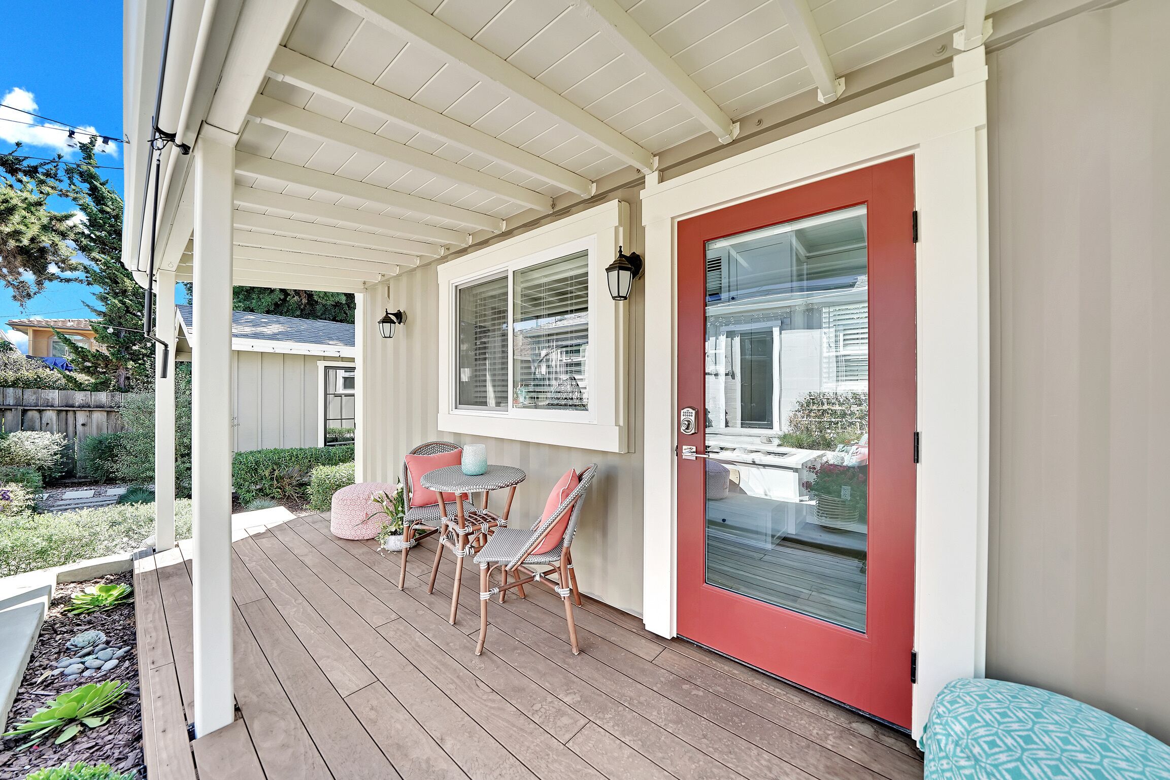 The Perfect Container House under the California Sun! 