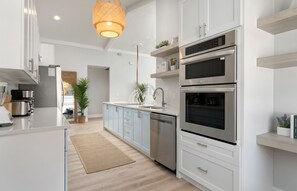 Fridge, microwave, oven, stovetop - Charming 3BR Emerald Island Retreat with Private Pool & Elegant Comfort! (Kissimmee)