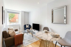TV, offices