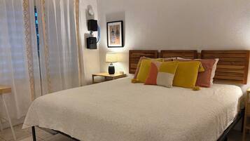 1 chambre, bureau, Wi-Fi gratuit, draps fournis