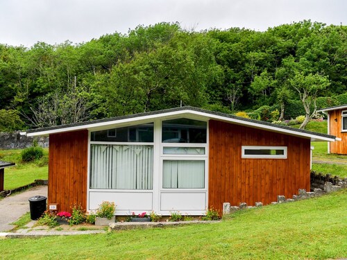 Gower BEACH Staycation Caswell Bay - Sleeps 4 - Pass the Keys