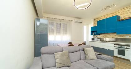 Big 2 bedroom apartment fully equipped