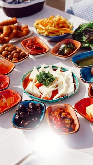 Kahvaltı alanı