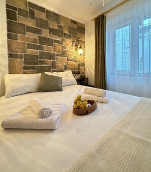 Oda S | Bed sheets - Saklı Konak Bozcaada (Bozcaada)