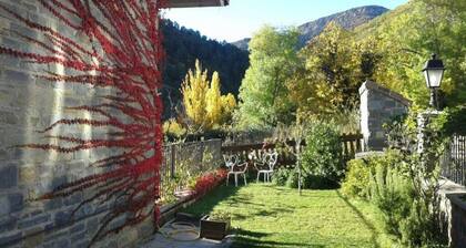 Cozy rural house, Aragonese Pyrenees