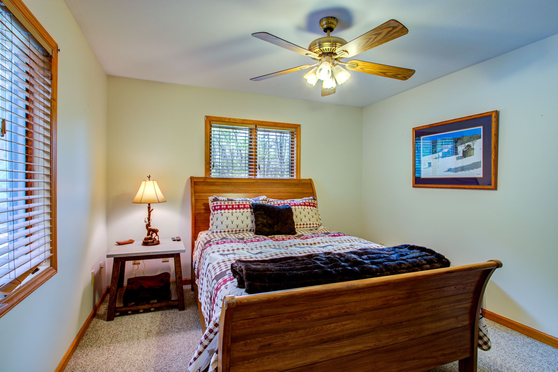 5 bedrooms, iron/ironing board, free WiFi, bed sheets