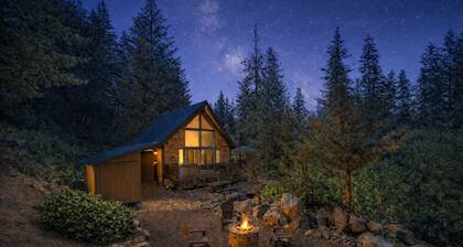 Stargaze | Private | Hot Tub | Near Hiking | BBQ