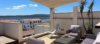 Luxury house with pool and sea views