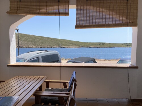 Ground floor facing the sea in Fornells