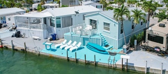NAUTILUS...ocean front cottage retreat ~