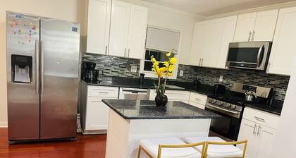 Beautiful 3-bedroom home in Capitol Heights