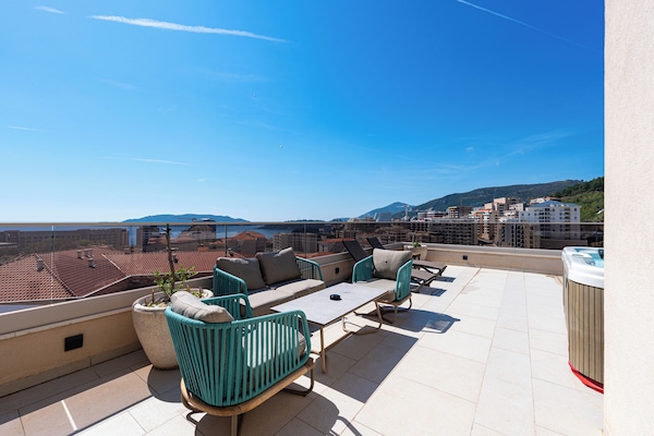 Presidential Apartment, Sea View | Terrace/patio