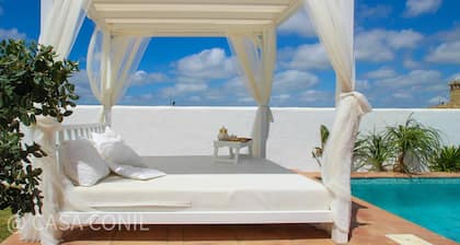 House for 6-7 people with private pool, garden, barbeque area and wifi