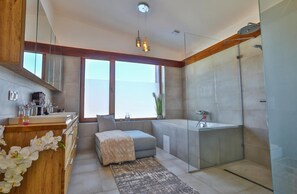 Luxury Chalet, 3 Bedrooms, Sauna, Mountain View | Bathroom