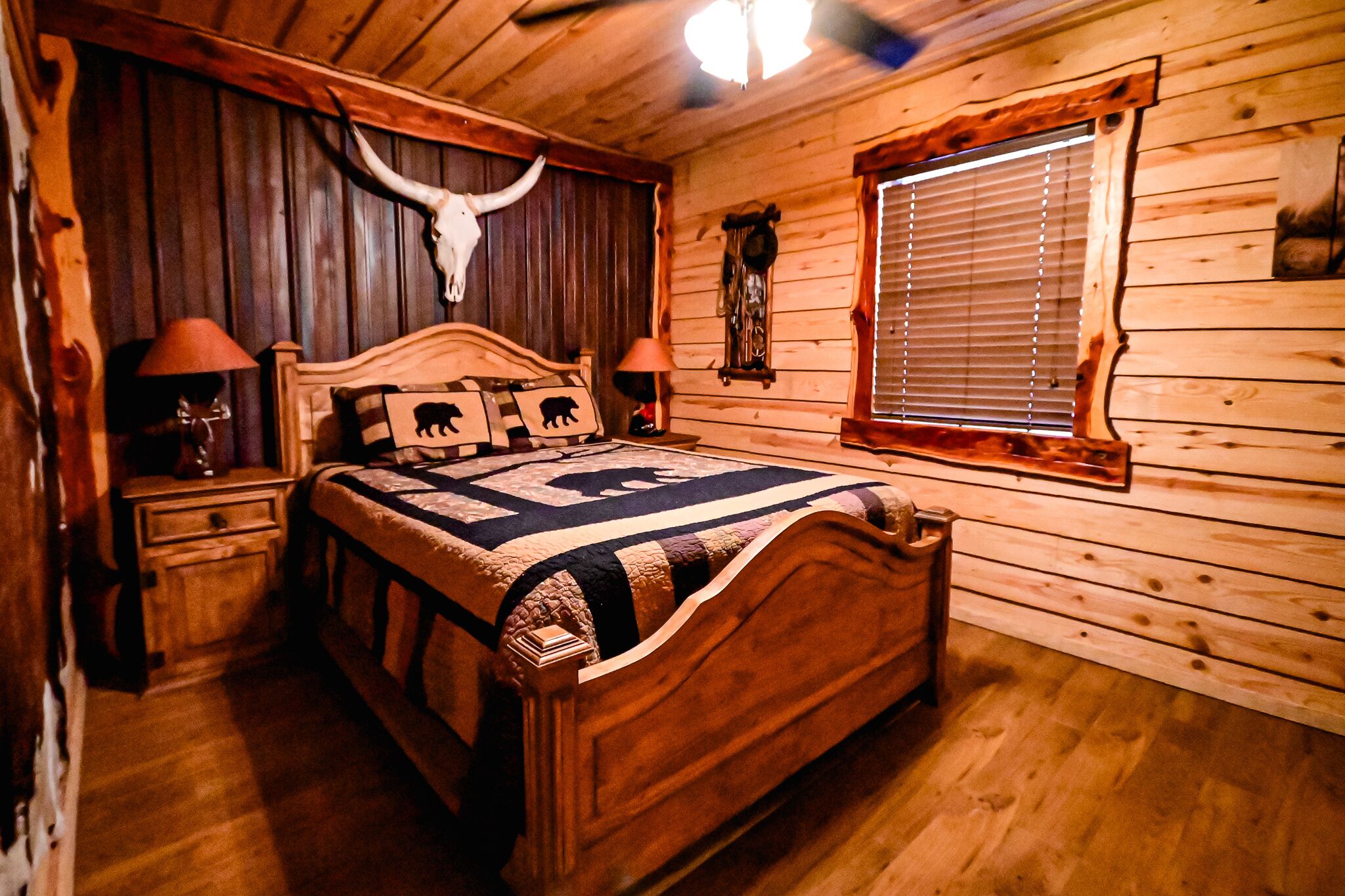 3 makuuhuonetta, ilmainen Wi-Fi, vuodevaatteet