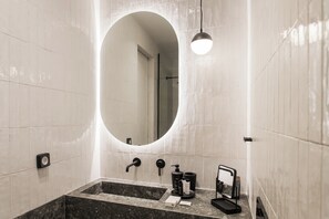 Haartrockner, Handtücher