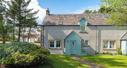 At The Bay - A Quintessential Cottage