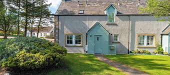 At The Bay - A Quintessential Cottage