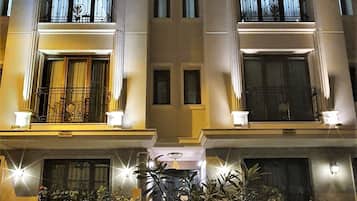 Front of property – evening/night