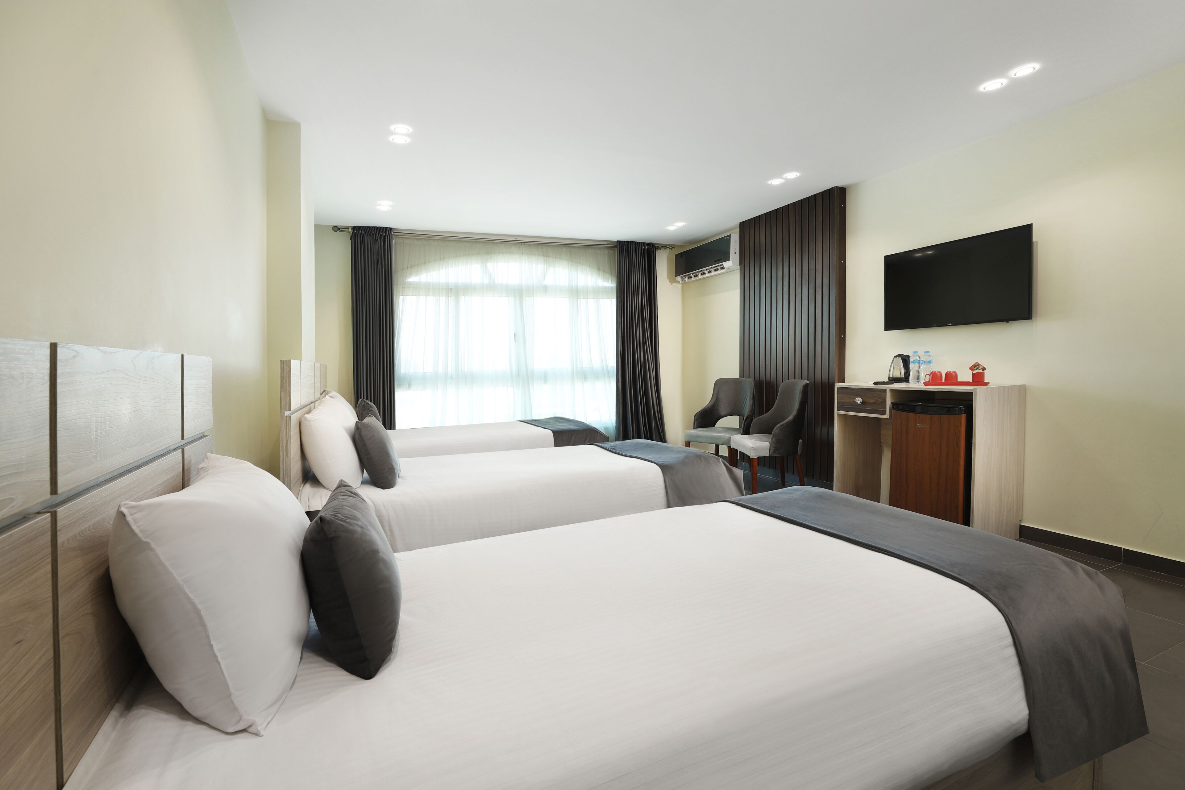 Photo - Brothers Pyramids View