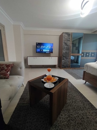 2 habitaciones, minibar, sistema de insonorización y wifi gratis
