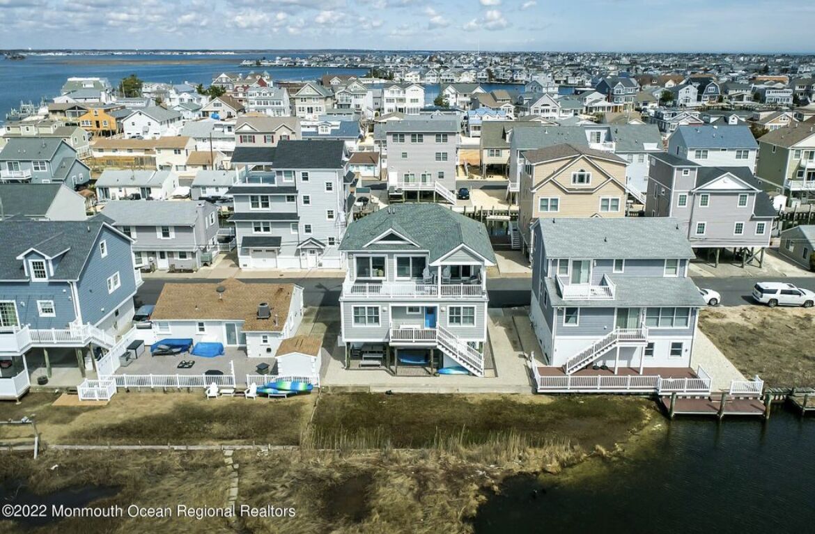 Spectacular unobstructed open bay views to enjoy from every level! 