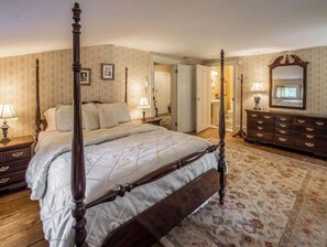 4 chambres, fer et planche à repasser, accès au Wi-Fi (inclus)