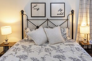 1 bedroom, iron/ironing board, free WiFi, bed sheets